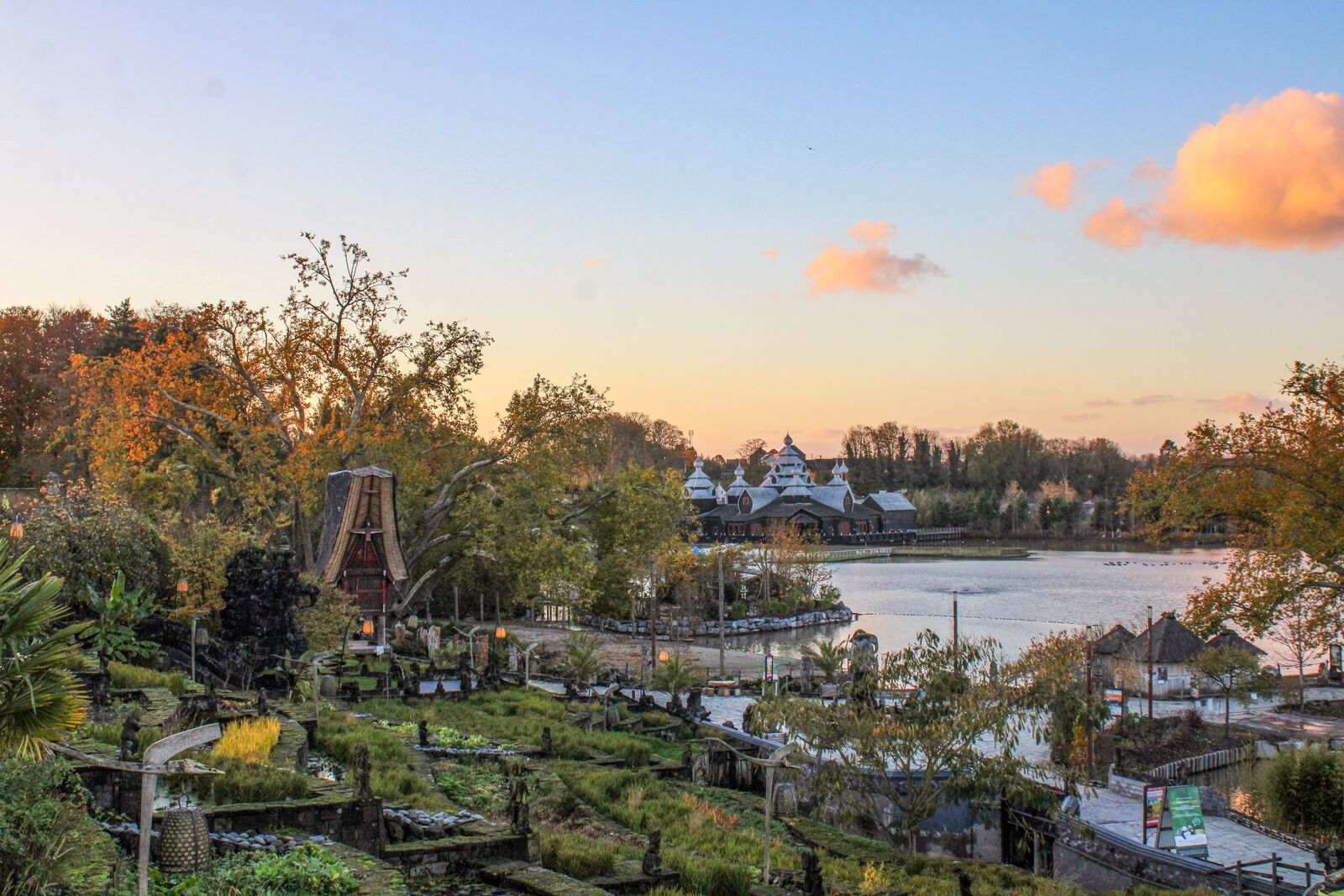 Team building nature